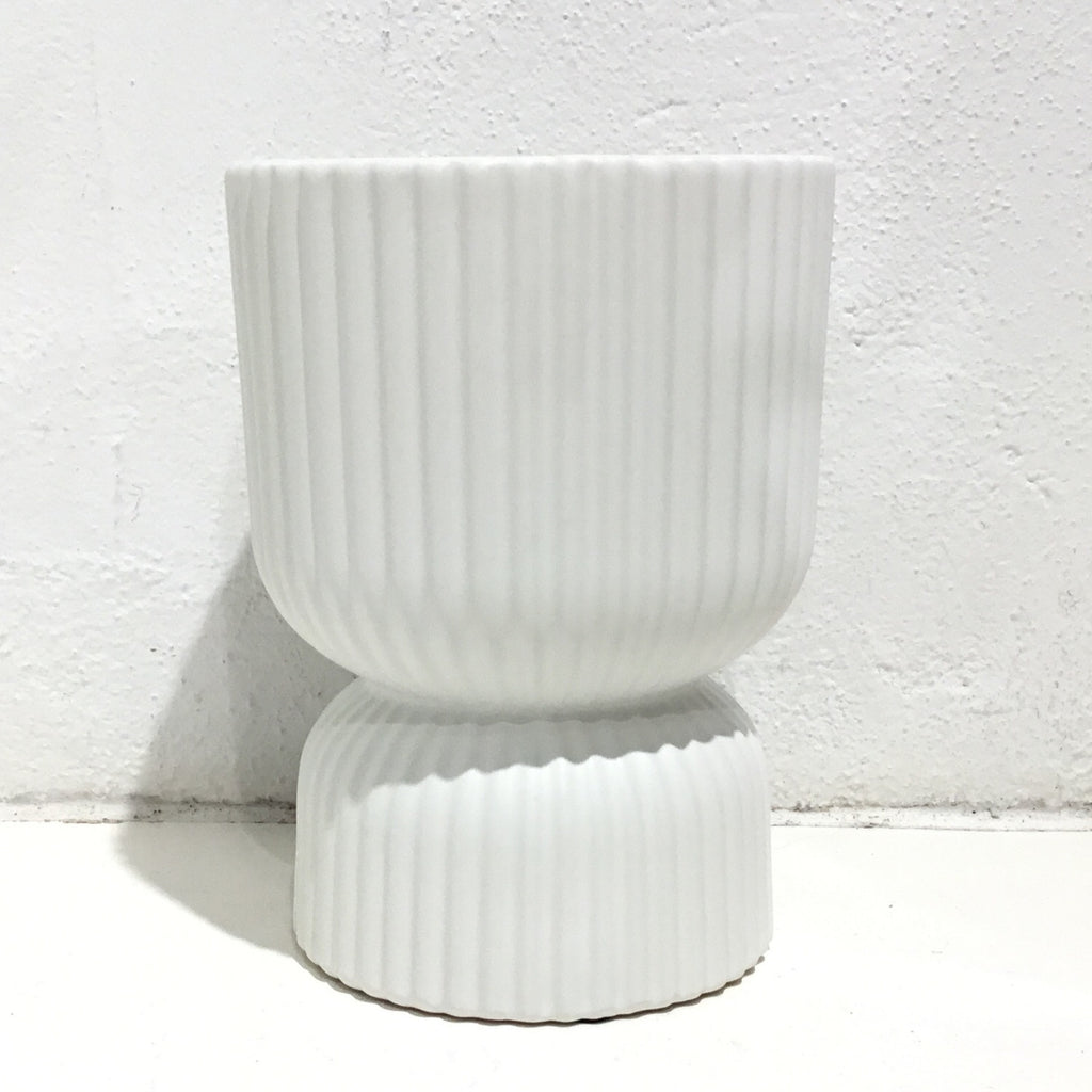 Cyprus egg cup vase - matte white