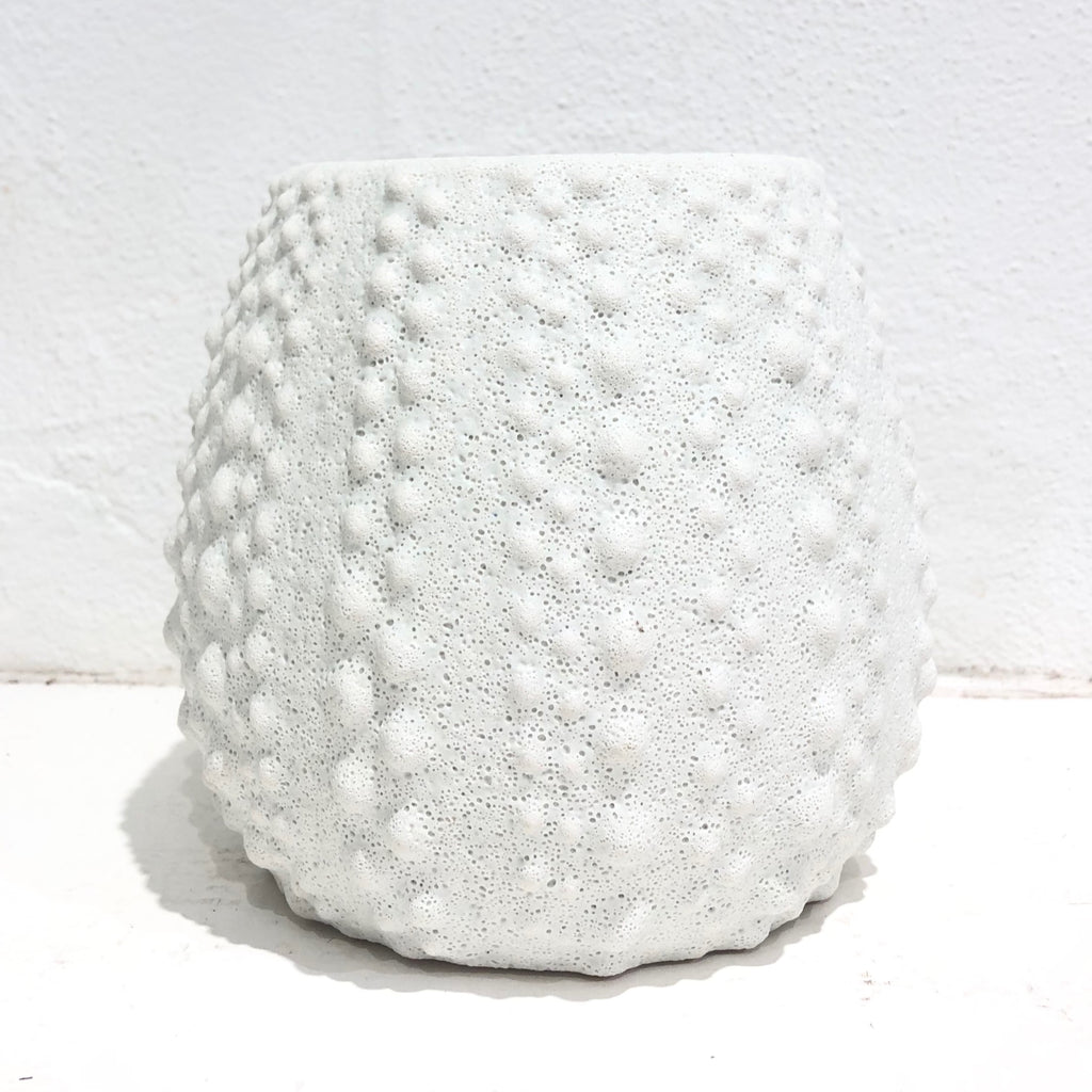Urchin ceramic pot - white